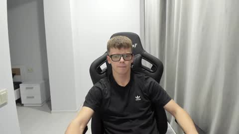 Tomas online show from January 2025 11:13:01 PM