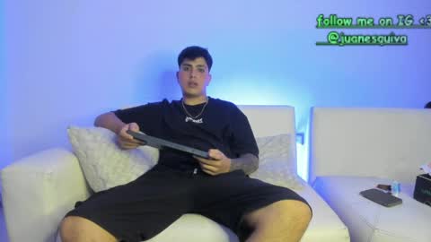 Thomas and Faon  online show from April 2026 04:53:01 AM