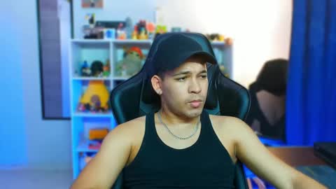 Thomas online show from September 2025 07:30:01 AM