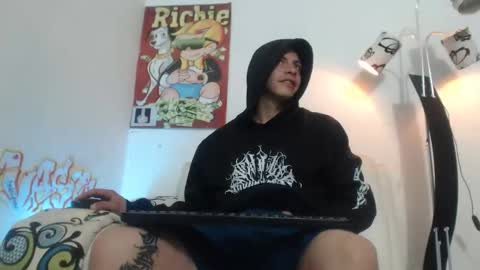 Snapshot of thomasjons chatting on March 2026 06:50:01 AM thomasjons online show from March 2026 06:50:01 AM