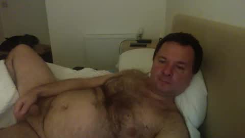 Tom online show from April 2026 09:42:02 PM