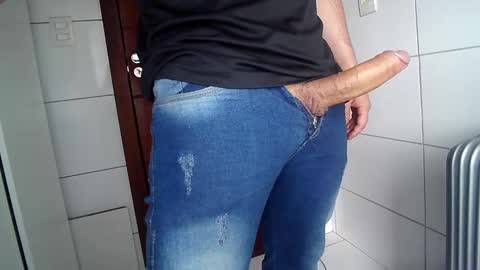 Snapshot of thomaz__ chatting on October 2025 07:20:02 PM thomaz__ online show from October 2025 07:20:02 PM