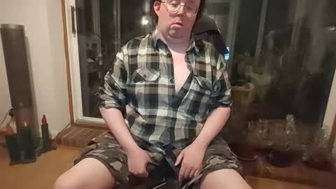 Snapshot of thomsam88 chatting on May 2026 03:22:01 AM Thomsam88 check out my bio for loads of hot videos mmmmmmmmmm online show from May 2026 03:22:01 AM