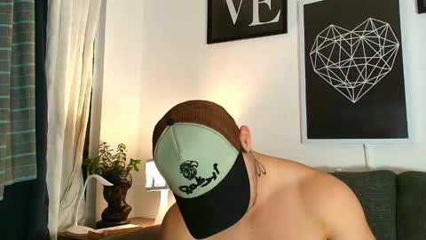 thomylov online show from March 2026 12:59:01 AM