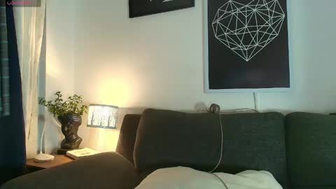 thomylov online show from June 2026 01:11:01 AM