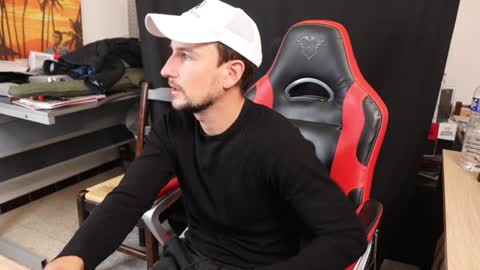 Thony Grey online show from December 2024 08:20:02 PM