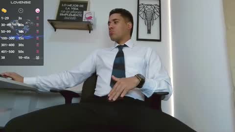 Snapshot of thonydupont chatting on January 2025 10:19:01 PM thonydupont online show from January 2025 10:19:01 PM