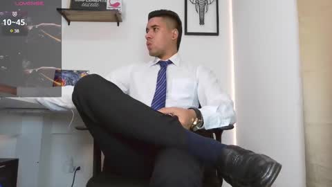 Snapshot of thonydupont chatting on February 2025 10:07:02 PM thonydupont online show from February 2025 10:07:02 PM