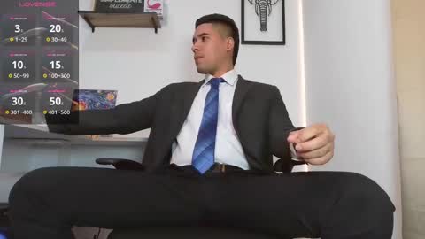 Snapshot of thonydupont chatting on February 2025 06:09:02 PM thonydupont online show from February 2025 06:09:02 PM