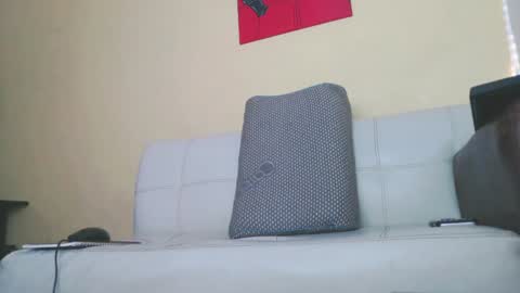 thonyy online show from January 2025 01:24:02 PM