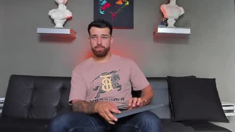 thor_evans online show from October 2025 08:43:02 PM