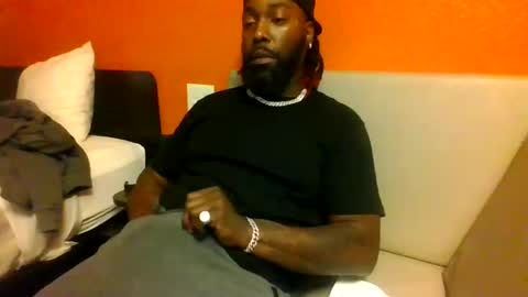 Snapshot of thotyboy68 chatting on February 2025 10:07:02 AM Thotyboy online show from February 2025 10:07:02 AM