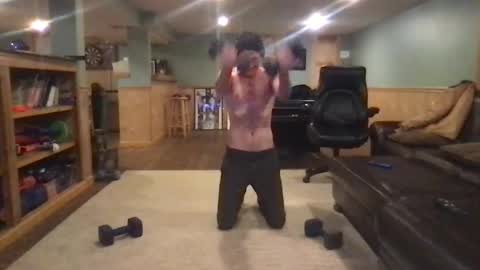 Snapshot of threetwothedome chatting on December 2024 10:58:01 PM threetwothedome online show from December 2024 10:58:01 PM