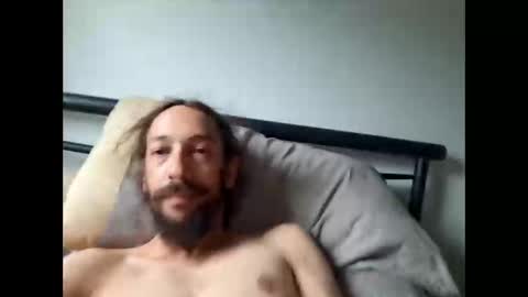 Snapshot of throbster513 chatting on April 2026 05:43:02 AM throbster513 online show from April 2026 05:43:02 AM