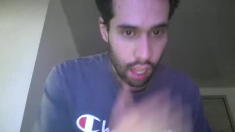 Snapshot of throwawayyourgun chatting on December 2024 07:13:02 PM Luka online show from December 2024 07:13:02 PM