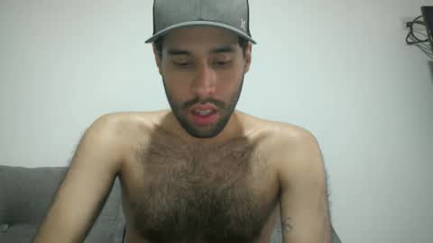 Snapshot of throwawayyourgun chatting on January 2025 03:08:02 PM Luka online show from January 2025 03:08:02 PM