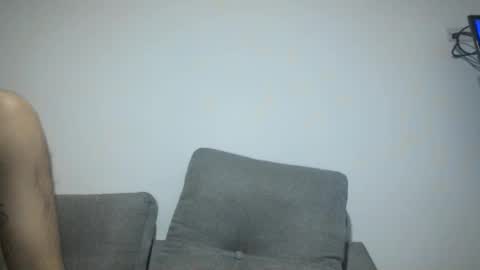 Snapshot of throwawayyourgun chatting on February 2025 06:20:02 PM Luka online show from February 2025 06:20:02 PM