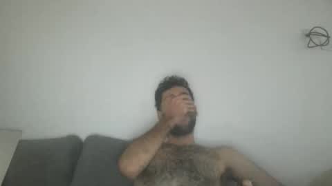 Snapshot of throwawayyourgun chatting on November 2025 03:34:01 PM Luka online show from November 2025 03:34:01 PM