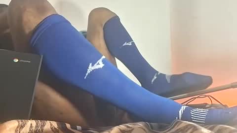 Snapshot of thugpucci chatting on April 2026 07:03:01 AM thugpucci online show from April 2026 07:03:01 AM