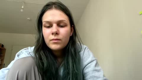 Snapshot of thunderclapf chatting on August 2026 03:28:02 PM thunderclapf online show from August 2026 03:28:02 PM