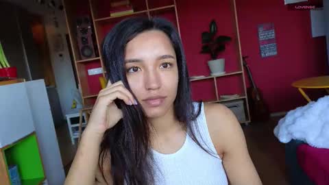 Snapshot of tia_j chatting on March 2026 07:10:01 AM tia_j online show from March 2026 07:10:01 AM