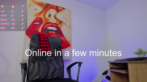 Snapshot of tiago_hannah chatting on December 2024 05:29:01 PM carolina online show from December 2024 05:29:01 PM