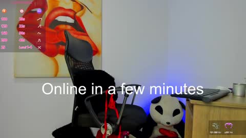 Snapshot of tiago_hannah chatting on January 2025 09:16:02 AM carolina online show from January 2025 09:16:02 AM