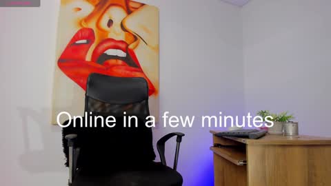 Snapshot of tiago_hannah chatting on January 2025 05:19:01 PM carolina online show from January 2025 05:19:01 PM