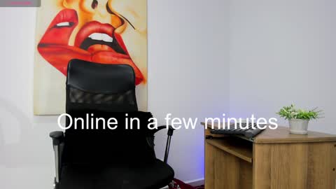 Snapshot of tiago_hannah chatting on January 2025 10:50:02 AM carolina online show from January 2025 10:50:02 AM