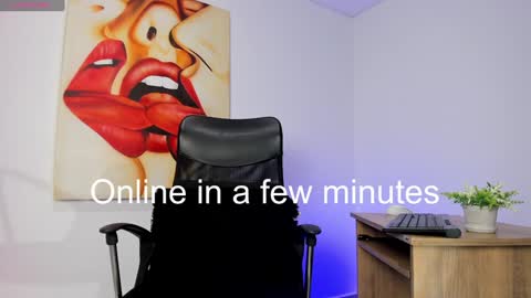 Snapshot of tiago_hannah chatting on February 2025 12:00:01 PM carolina online show from February 2025 12:00:01 PM