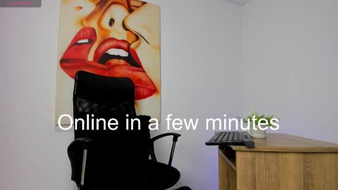 Snapshot of tiago_hannah chatting on February 2025 11:25:02 AM carolina online show from February 2025 11:25:02 AM