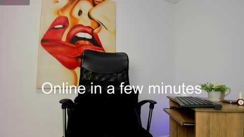 Snapshot of tiago_hannah chatting on February 2025 09:14:02 AM carolina online show from February 2025 09:14:02 AM