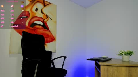 Snapshot of tiago_hannah chatting on February 2025 10:44:02 AM carolina online show from February 2025 10:44:02 AM