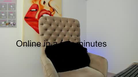 Snapshot of tiago_hannah chatting on October 2025 12:27:01 PM carolina online show from October 2025 12:27:01 PM