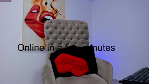 Snapshot of tiago_hannah chatting on October 2025 10:32:02 PM carolina online show from October 2025 10:32:02 PM