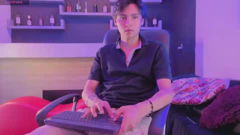 Snapshot of tian_sex chatting on July 2026 08:17:02 PM online show from July 2026 08:17:02 PM