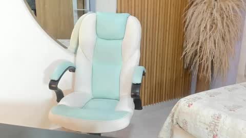 Tiana online show from September 2025 11:59:01 AM