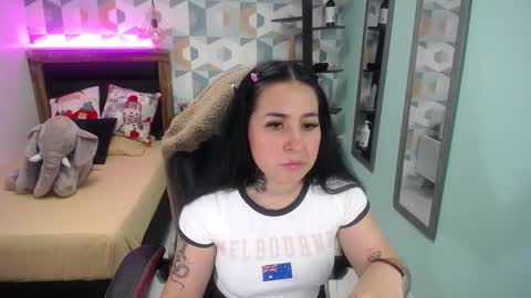 tianapiket online show from December 2024 11:22:02 AM