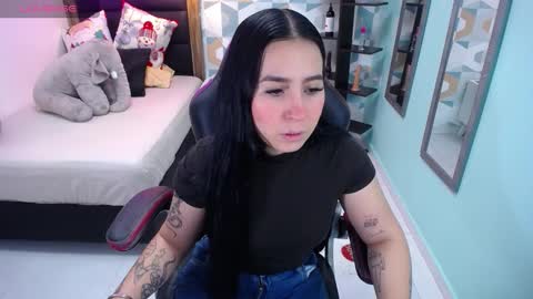 tianapiket online show from December 2024 11:33:02 AM