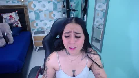 tianapiket online show from December 2024 11:32:02 AM