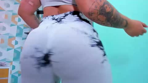 tianapiket online show from September 2025 11:09:02 PM