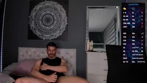 Tian Zilac online show from October 2025 09:37:01 PM