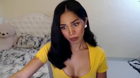 tiara online show from October 2025 02:01:02 AM