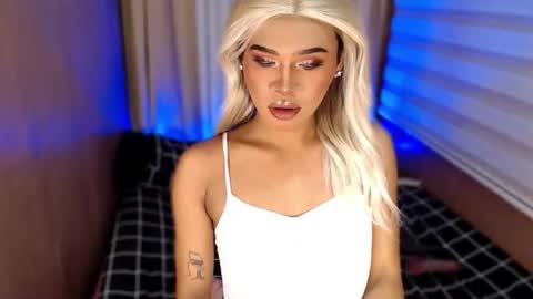 Sam online show from October 2025 06:50:02 PM