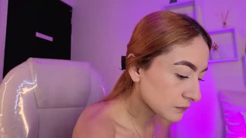 Tiarha online show from October 2025 05:31:01 AM