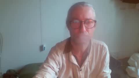 Snapshot of tiddles12345 chatting on April 2026 05:40:02 PM tiddles12345 online show from April 2026 05:40:02 PM