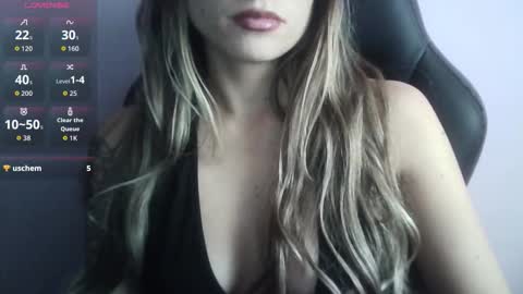 Snapshot of tifanny_a chatting on March 2026 09:53:02 PM Tifanny online show from March 2026 09:53:02 PM