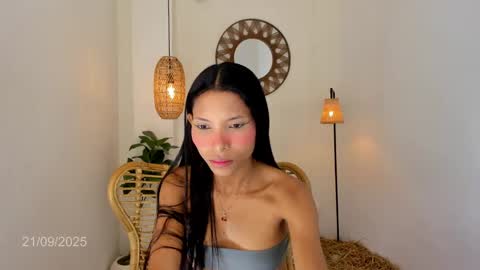 Dani  online show from September 2025 12:07:01 PM