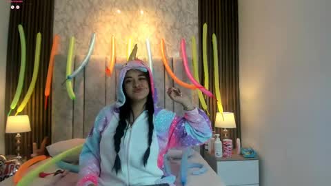 Tiff3 online show from February 2025 06:33:02 AM