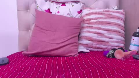    online show from December 2024 07:50:02 PM